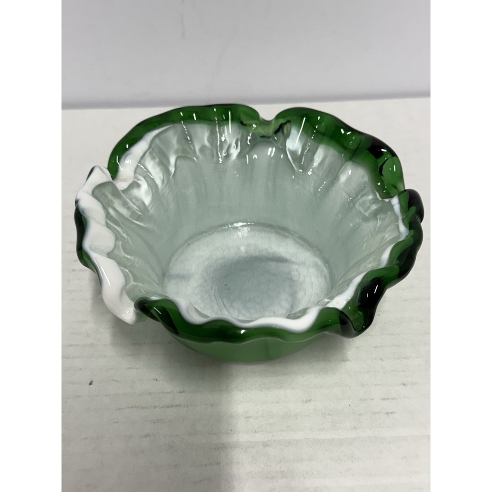 Vintage Murano Style Art Glass Ruffled Bowl Green White Hand‎ Blown Dish